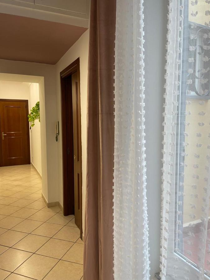 Napule E ... Hotel Наполи Екстериор снимка